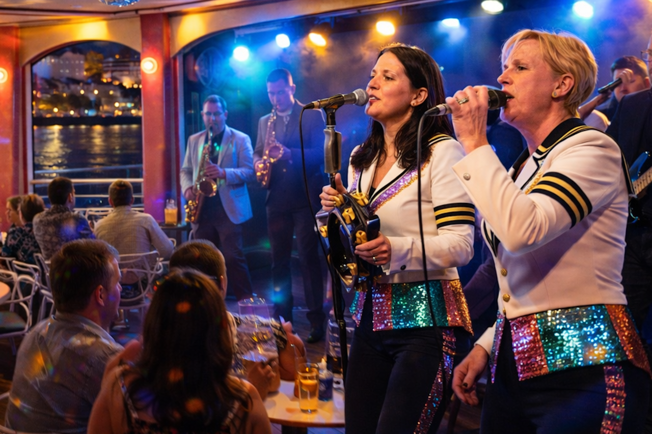 Just Like That - MS Gloria