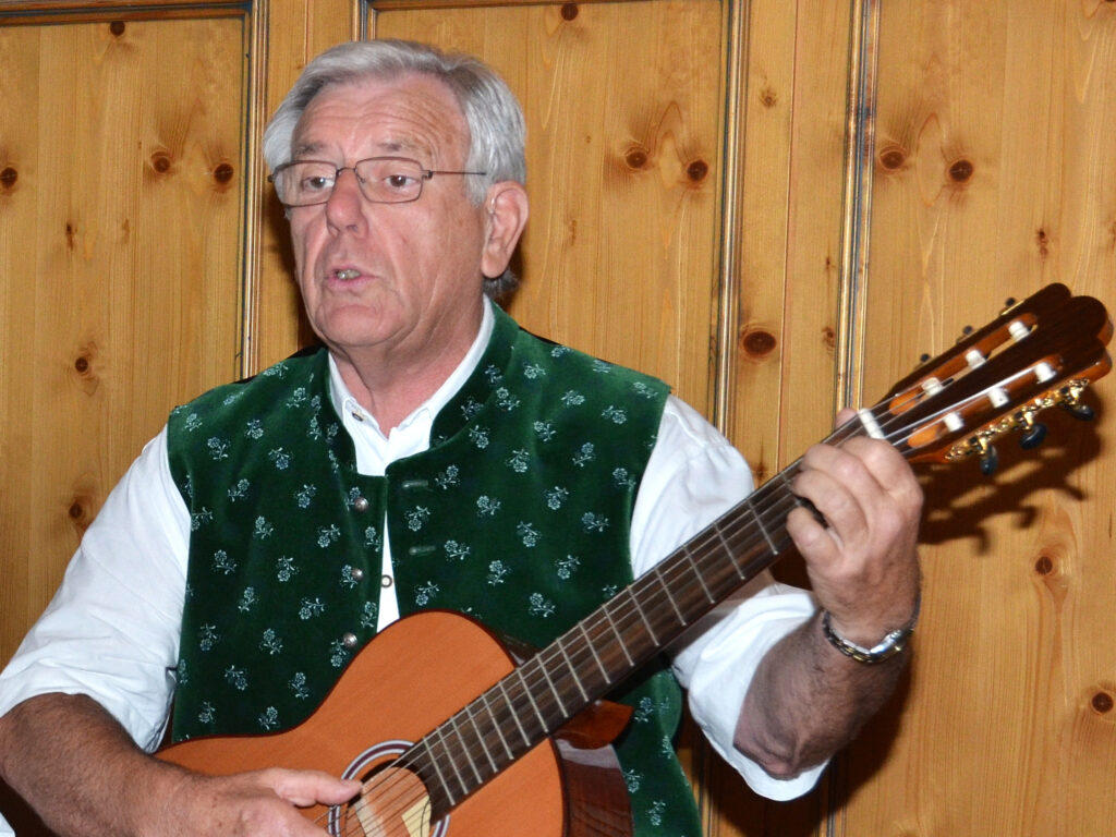 Gerhard Holz - Boarisch gredt, gsunga und gspuit